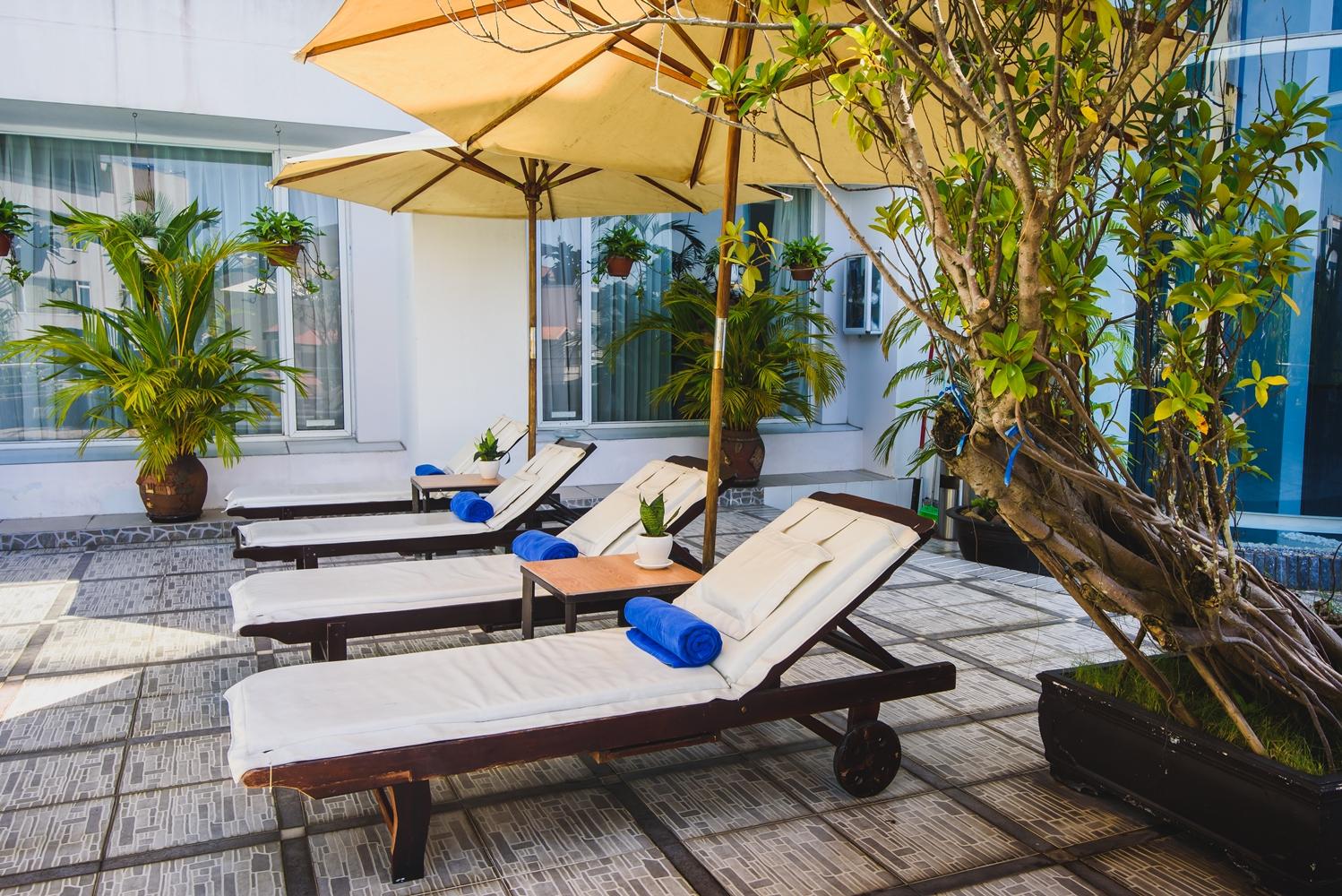 Mondial Hotel Hue Exterior photo