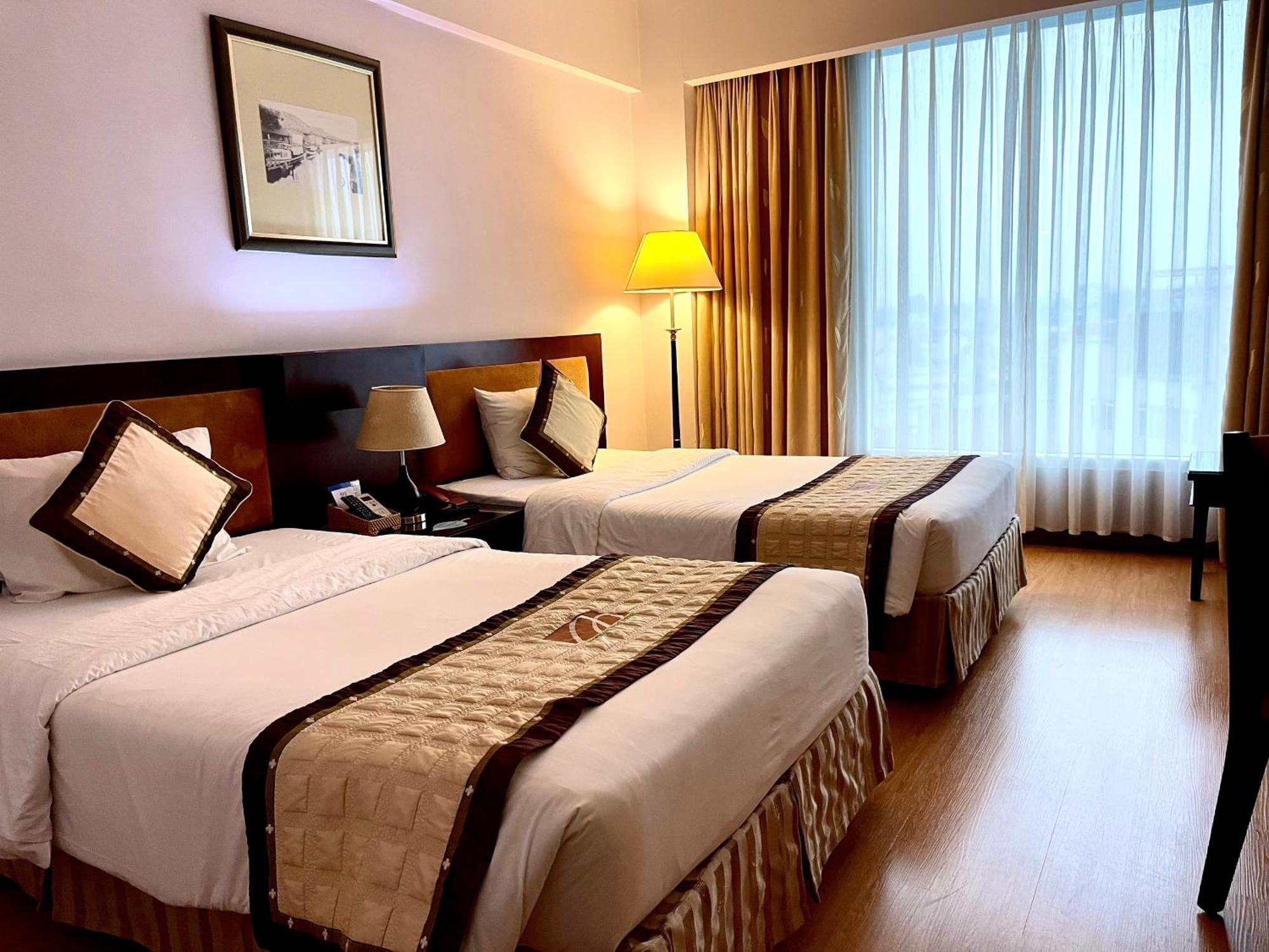 Mondial Hotel Hue Exterior photo