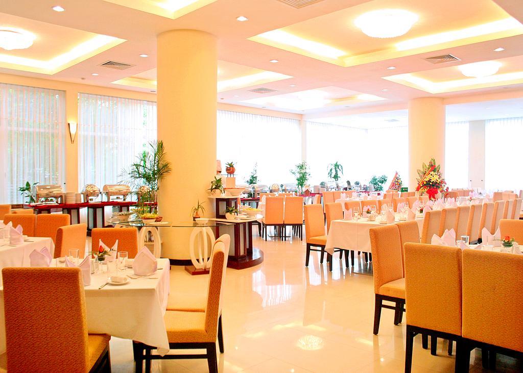 Mondial Hotel Hue Exterior photo