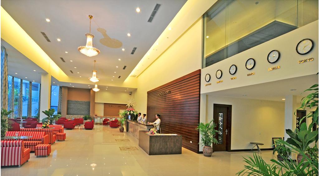 Mondial Hotel Hue Exterior photo